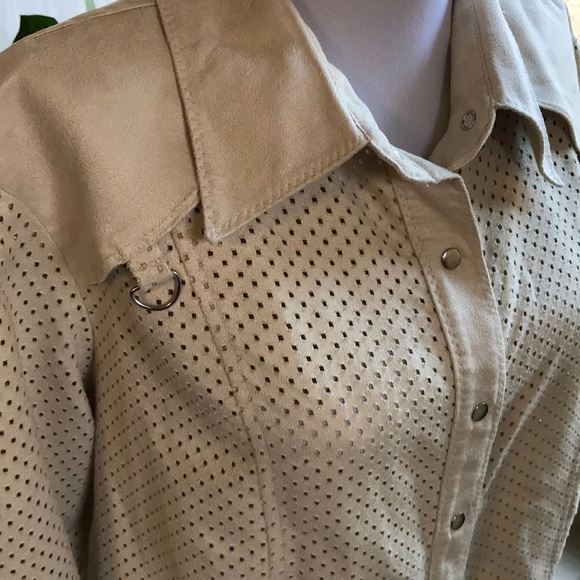 Jordan Blue Label Cream Western Influenced Top - Picture 2 of 7
